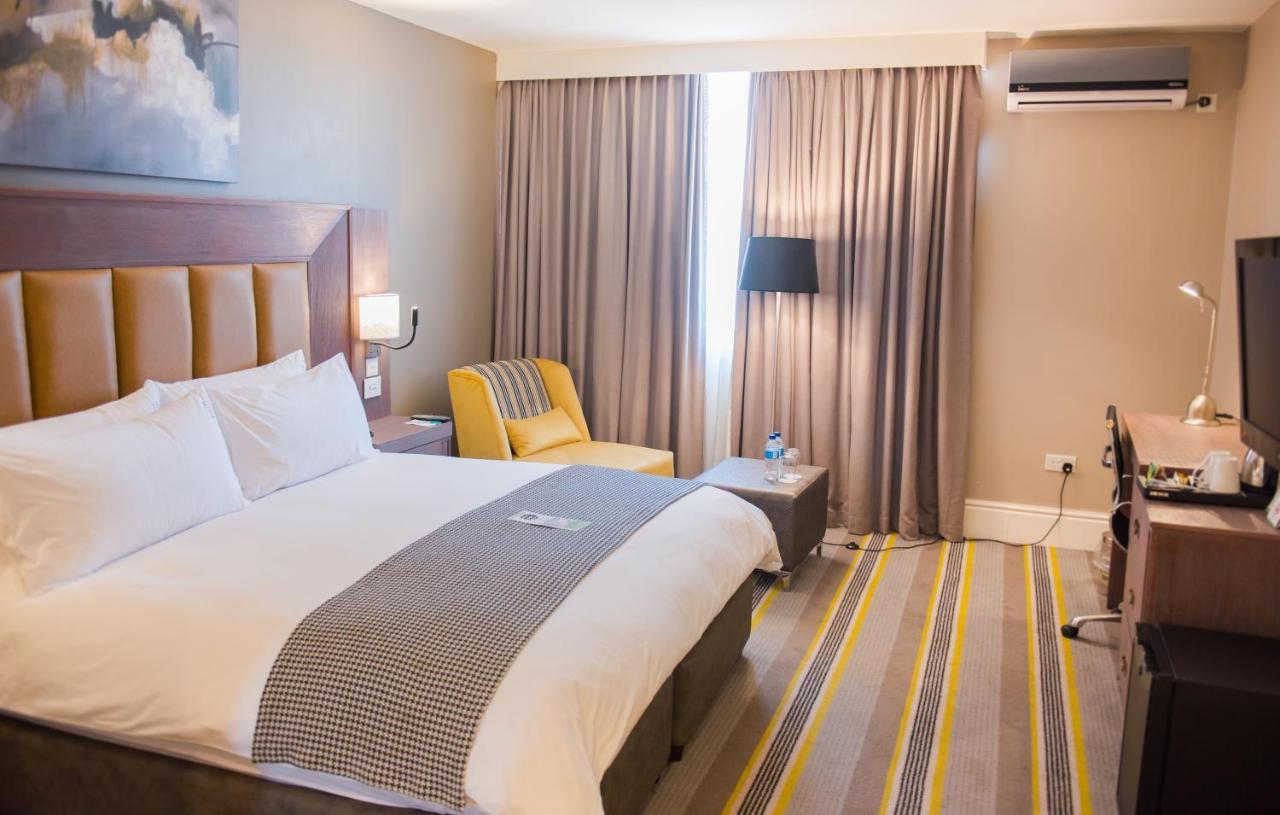 Holiday Inn - Mutare By Ihg Екстер'єр фото