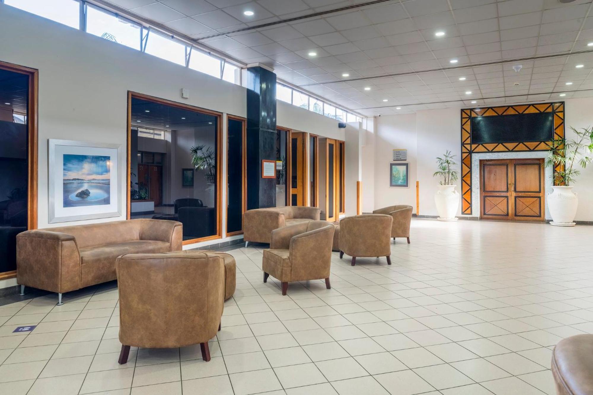 Holiday Inn - Mutare By Ihg Екстер'єр фото